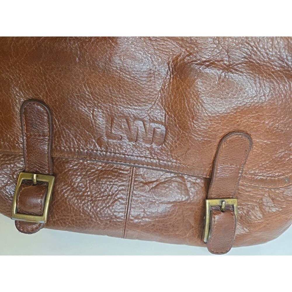 LAND Brown Leather Square (11 X 11) Messenger Satchel w/ Handle & Shoulder Strap - Picture 4 of 16